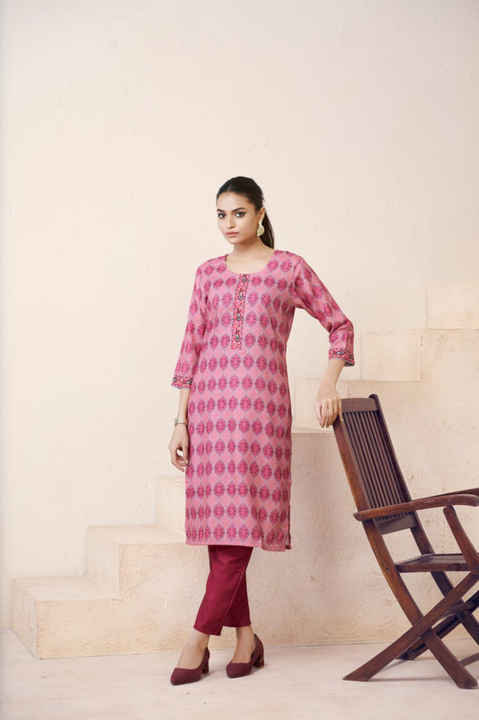 Captivating Casual Wear Pink Color Print And Embroidery Work Full Stitched Linen Kurti